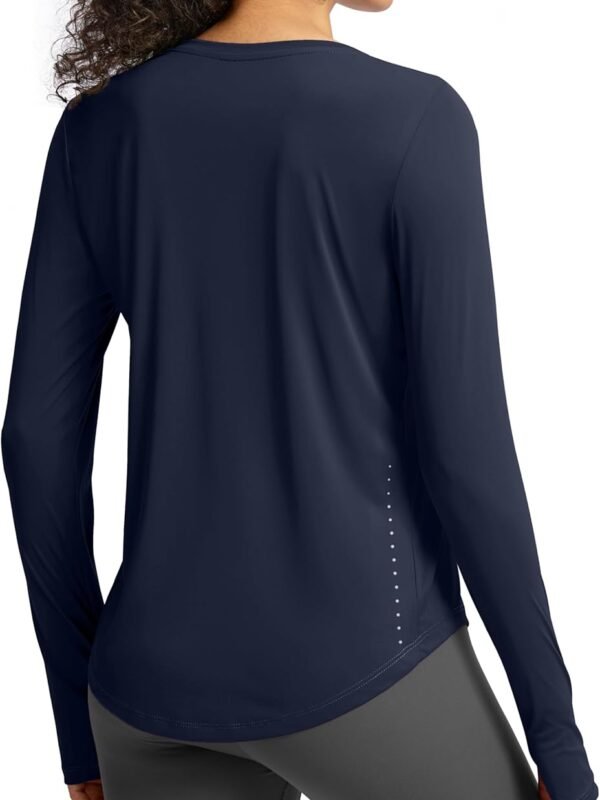 Lightweight women's long sleeve athletic shirt gym running UV protection moisture-wicking tee